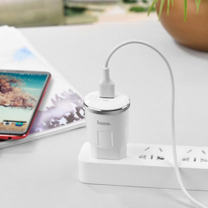 Prémium minőségű HOCO hálozati töltő C37A 1xUSB 2,4A 12W plusz USB Type C kábel - Image 4