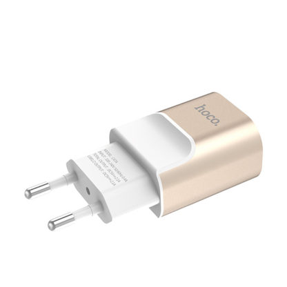Prémium minőségű HOCO hálózati töltő C47A 2xUSB 2,1A arany - Image 2