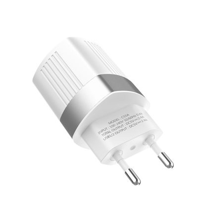 Prémium minőségű HOCO hálózati töltő C55A 2xUSB 2,4A fekete - Image 3
